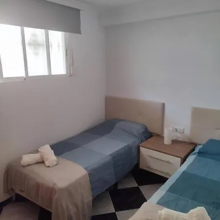 Apartamento En Playa Carvajal Fuengirola