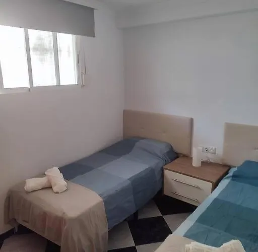 Apartment En Playa Carvajal Fuengirola