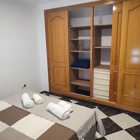 En Playa Carvajal * Фуенхірола