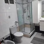 En Playa Carvajal شقة فوينخيرولا